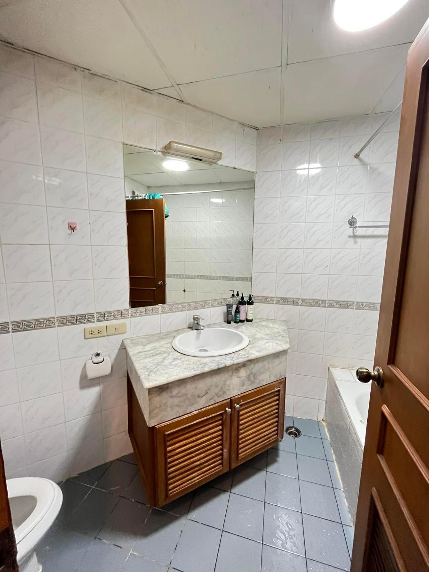 Grand Diamond Condo Suites Bangkok Zewnętrze zdjęcie
